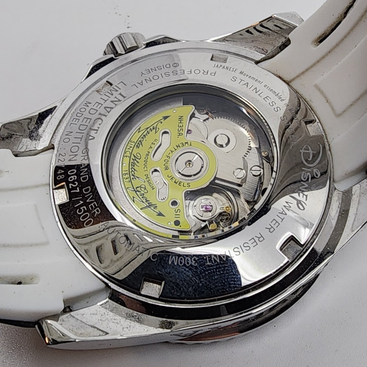 RARE Invicta Disney Limited Edition 627/1500 Mickey Mouse RARE Invicta Disney Limited Edition 627/1500 Mickey Mouse
