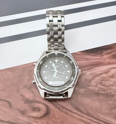 Casio AMW-320R Vintage Arnie Rare On Full Length 8.75  Bracelet