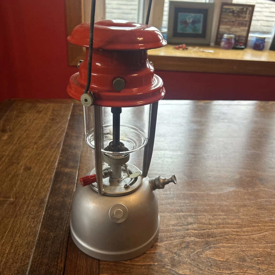 Bialaddin 315 Vintage Lamp Lantern Like Tilley Lamp. - Image 2 of 4