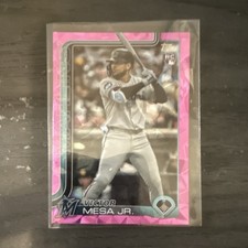 Topps Update 2025 Victor Mesa Jr. #US220 Miami Marlins Rookie Pink Diamante Foil