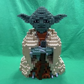 RETIRED Star Wars YODA Jedi Master 2002 Lego 7194 Ultimate Collector Series