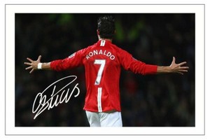 CRISTIANO RONALDO MANCHESTER UNITED SIGNED AUTOGRAPH PHOTO PRINT SOCCER | eBay