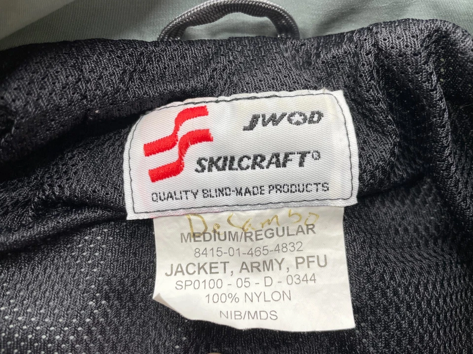 Vintage US Army Mens Size M Gray Military PT Jacket Coat Physical Training - Image 2 of 4