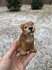 Vintage Stone Critters Figurine- Lion, Lioness. The Lion King