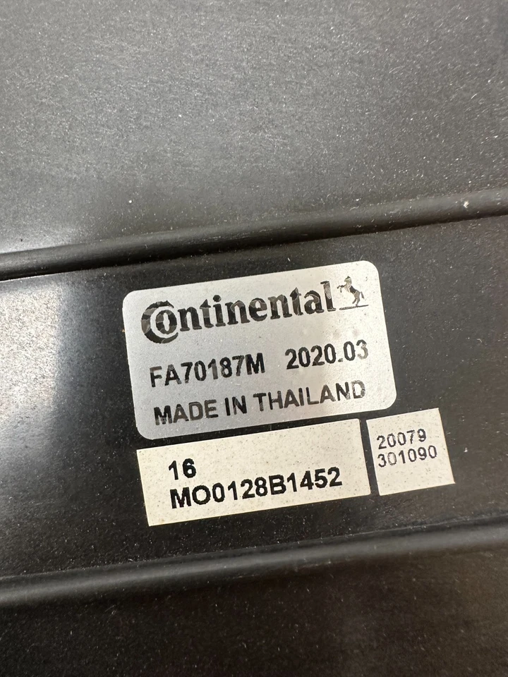 Комплект вентилятора охлаждения радиатора Continental для 2002–2005 Dodge Neon 2,0 л - Изображение 3 из 3