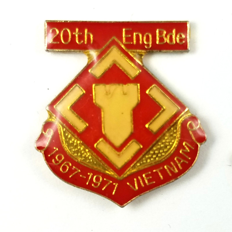 20th Engineer Brigade 1967-1971 Vietnam Pin Army - Metal Collectible  7/8"