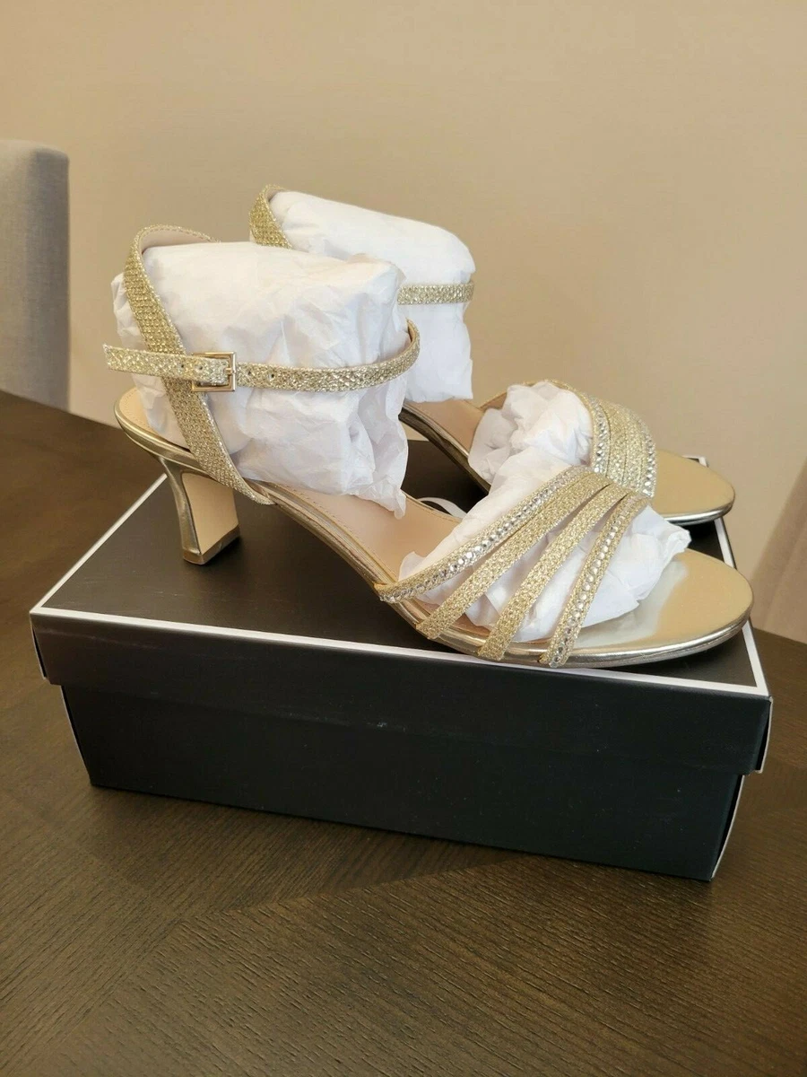 Nelena by Nina Shoes Light Gold Women s Sandals brand new with box size 8W