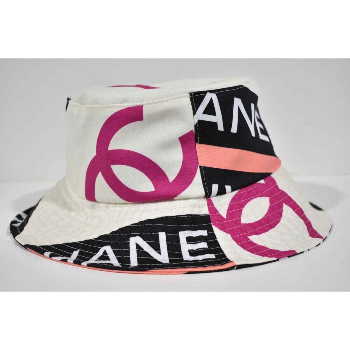 Chanel 22S Black White Pink Beige Fabric CC Logo Sun Cloche Bucket