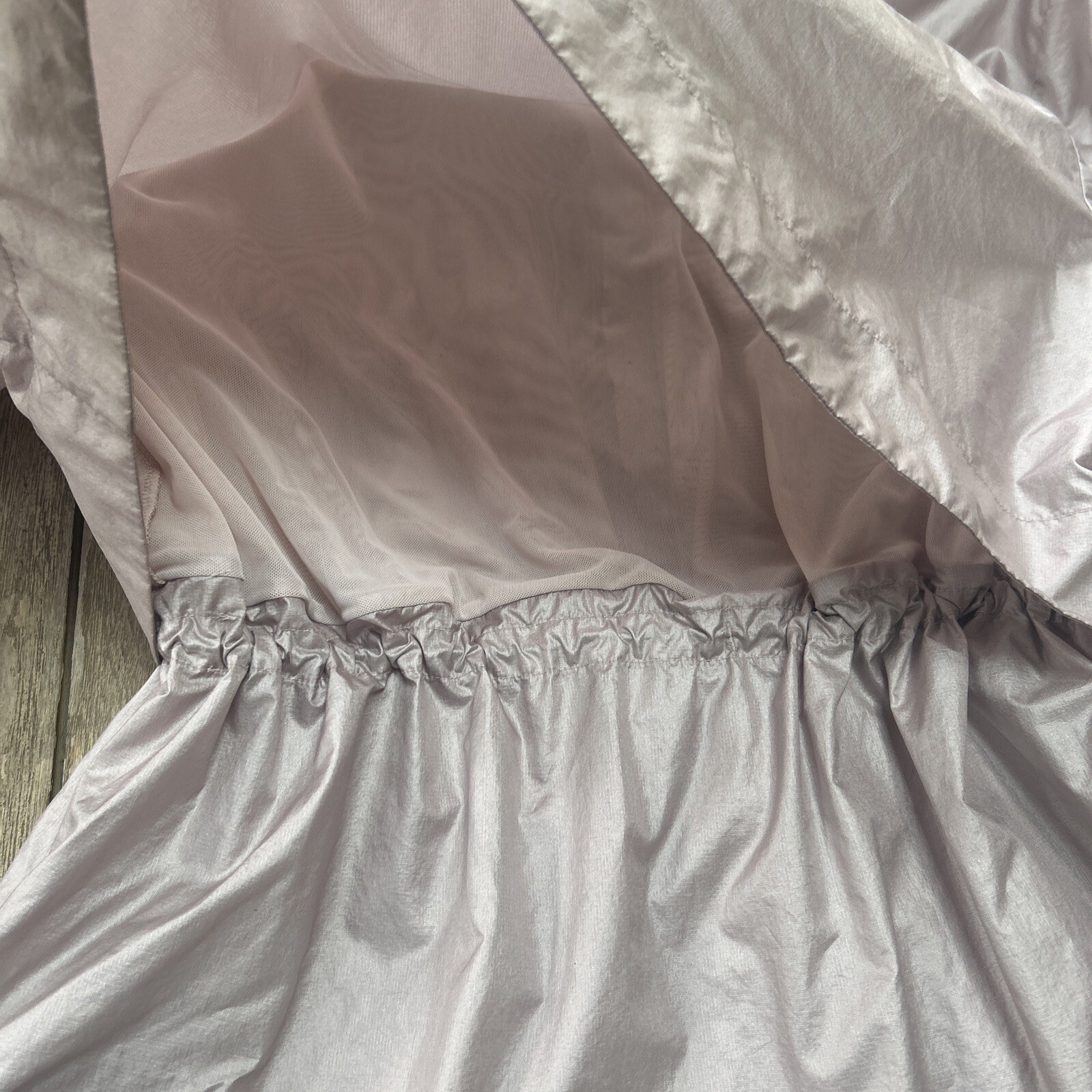 Under Armour Impasse Synch Wind Jacket Women's Si… - image 10