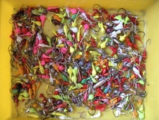 Lot of 100 JIG HEADS Mixed Sizes and Colors Saltwater Freshwater jigs T&A JIGS