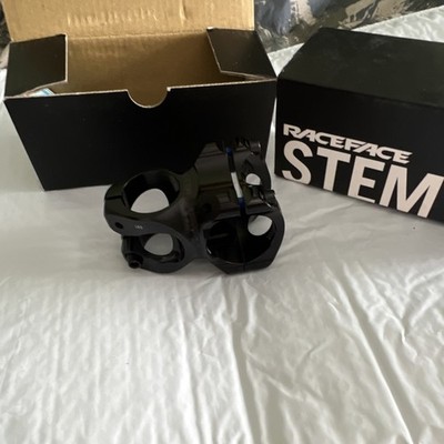 Race Face Turbine-R Stem 35mm Clamp 40mm Length Black Aluminum Mountain Bike