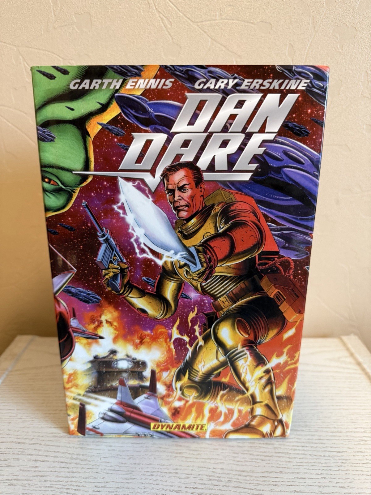 Dan Dare Hardcover Omnibus Garth Ennis Gary Erskine Dynamite Entertainment (Z4)