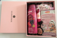 Glossy Box + Kosmetik Set