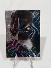 1995 Metal Batman Forever Trading Card Silver Flasher #90 A Closer Look Batman