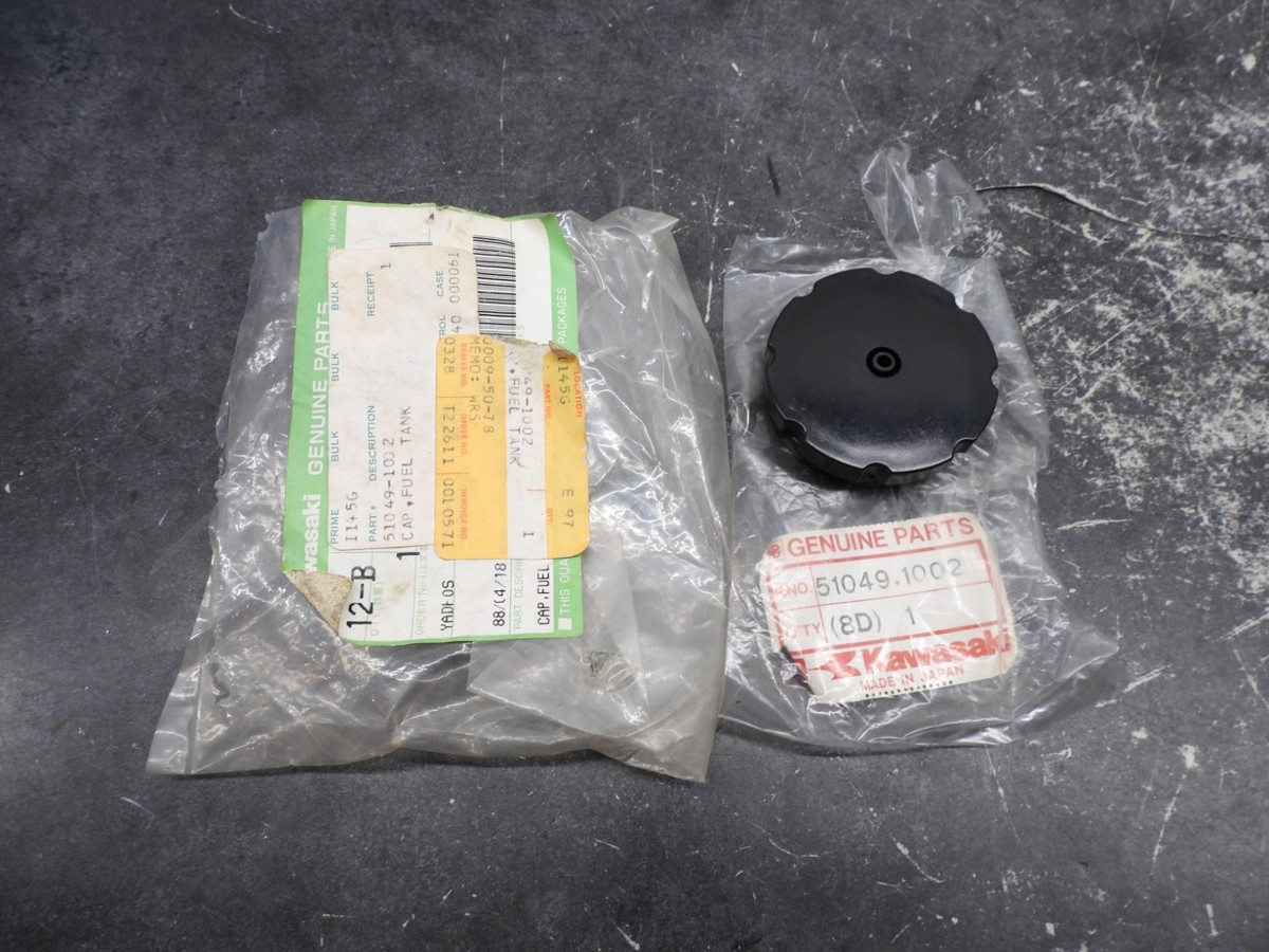 1974 Kawasaki KX 125 KT 250 NOS Gas Cap 51049-1002 2900 | eBay