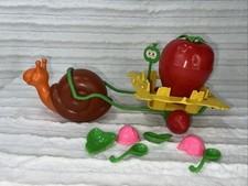 VINTAGE 1982 KENNER STRAWBERRY SHORTCAKE SNAIL CART