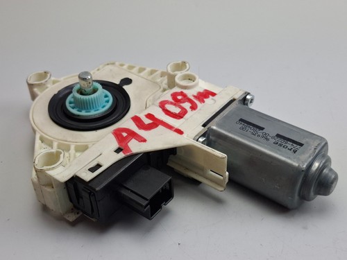 AUDI A4 8K2 B8 Fensterheber Motor Links 8K0959801 Halter 33048765