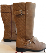 SO Girls Simone Quilted Zip Buckle Riding Boots Memory Foam Size 5 Taupe NIB