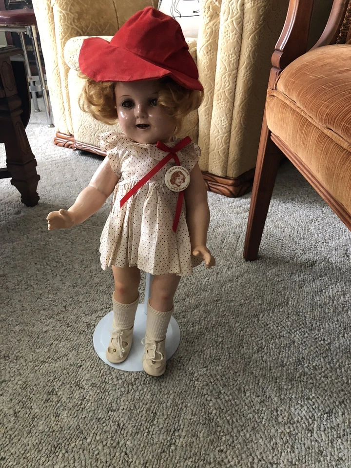 Vintage 1930s Ideal All Composition 18" Shirley Temple Doll And dress Very Nice! - Image 4 of 4