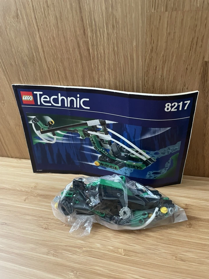 LEGO Technic 8217 The Wasp, photo 4 of 5