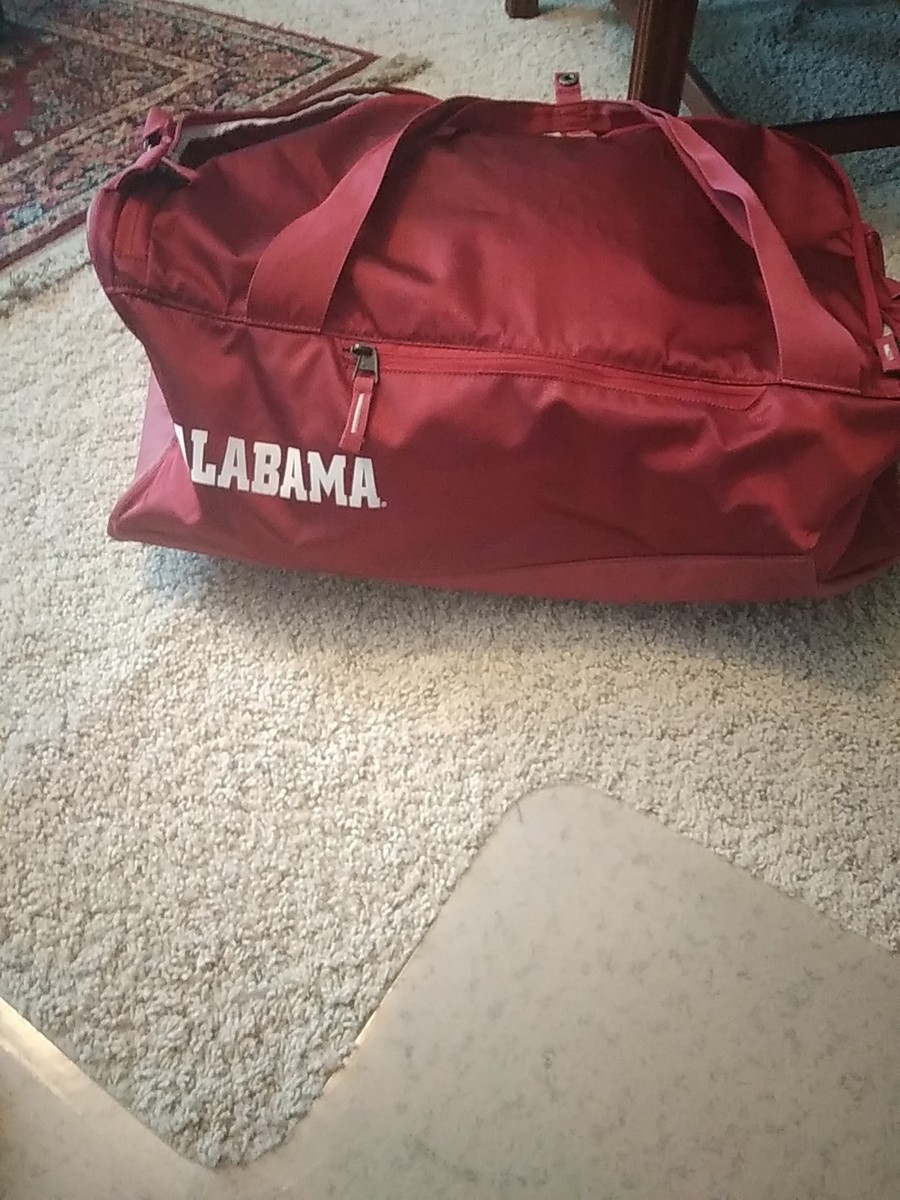 Nike Alabama Crimson Tide Team Issued Air Max Duffle Travel Bag READ | eBay Nike Alabama Crimson Tide Team Issued Air Max Duffle Travel Bag READ | eBay