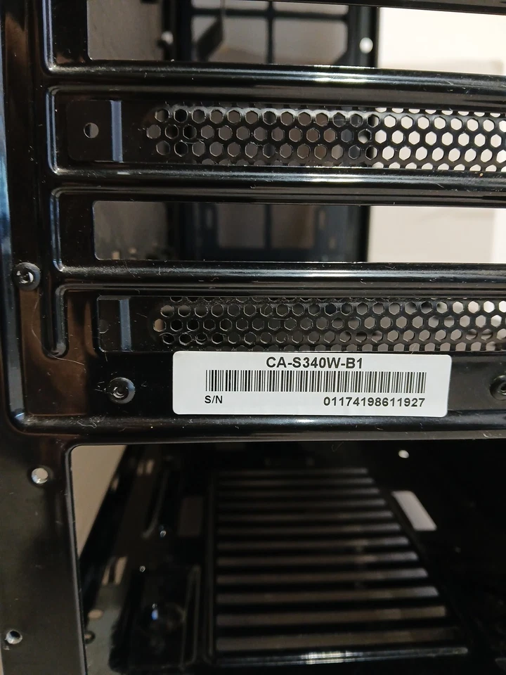 NZXT S340 CA-S340W-B1 Glossy Black Mid Tower Computer Case New Open Box - Image 2 of 4