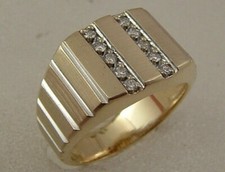 14 karat diamond ring 14K yellow gold classic look 0.25 carat diamond men's ring