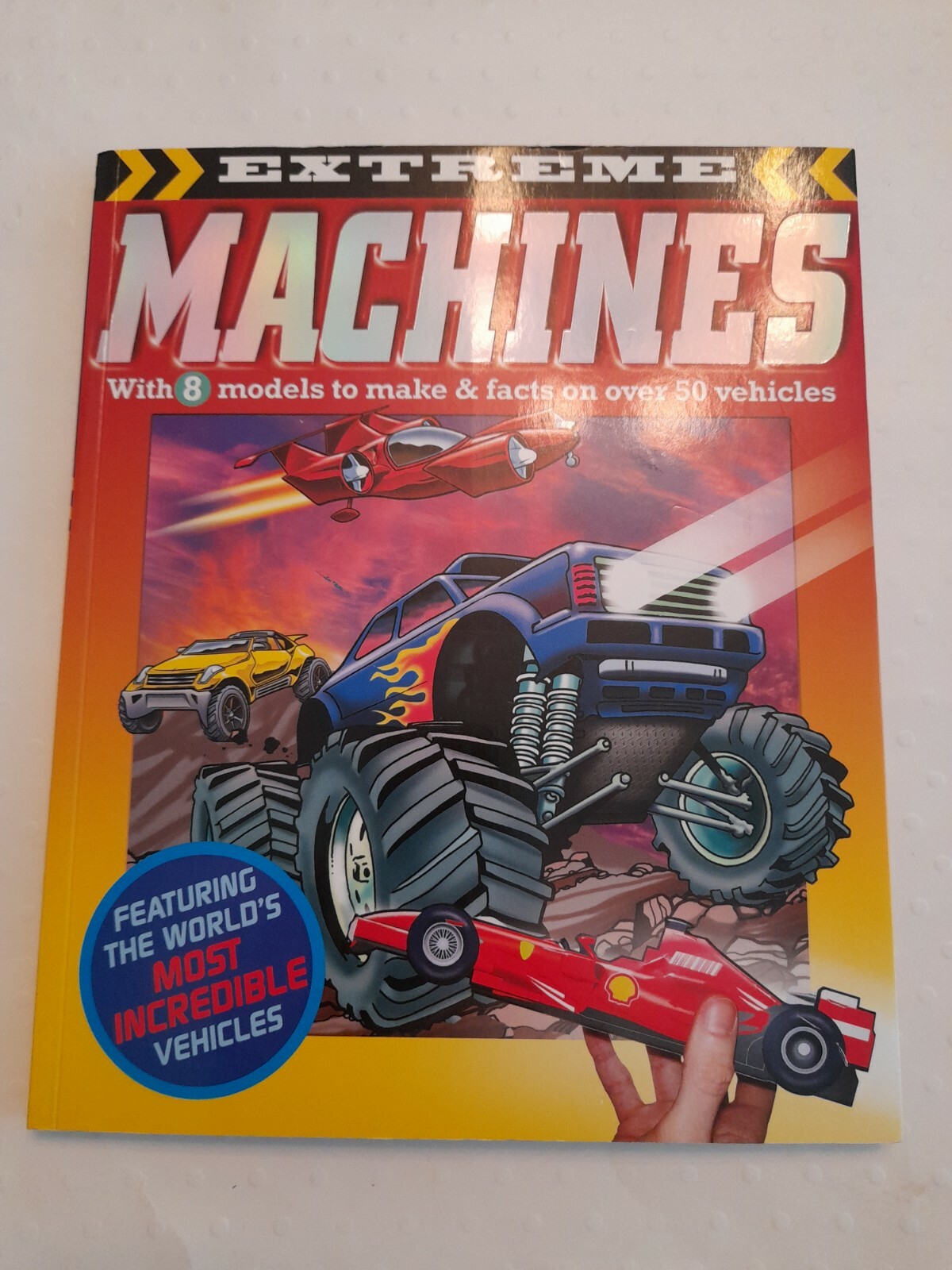 New EXTREME MACHINES model & activity book (Paperback) igloo books 2008