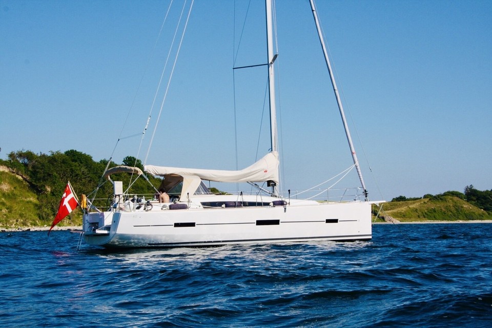 Dufour 412 Grand Large (2017), årg. – dba.dk – Køb og Salg af Nyt og Brugt