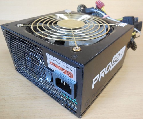 Enermax Pro82+ Model EPR385AWT PC Computer 385W Netzteil 385 Watt PCIe* nt1539