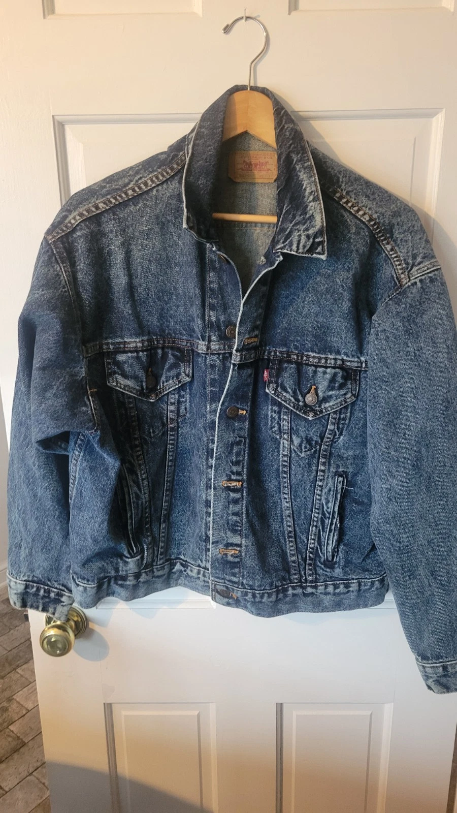 Vintage Levi’s 70907 Acid Wash(?) Denim Trucker Jacket Large Made USA 80s Boxy