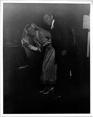 Bride And Groom Getting Into Car On Their Wedding Day B+W Found Photo VB107