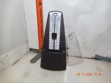 Unbranded keywound DU-M20 Metronome - Works fine , includes no work plug