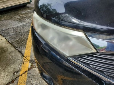 Used Right Headlight Assembly fits: 2011 Nissan Quest xenon HID Right Grade B