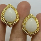 Vtg White Milk Glass Teardrop Cabochon Goldtone Leaf Leaves Earrings Huggie Clip