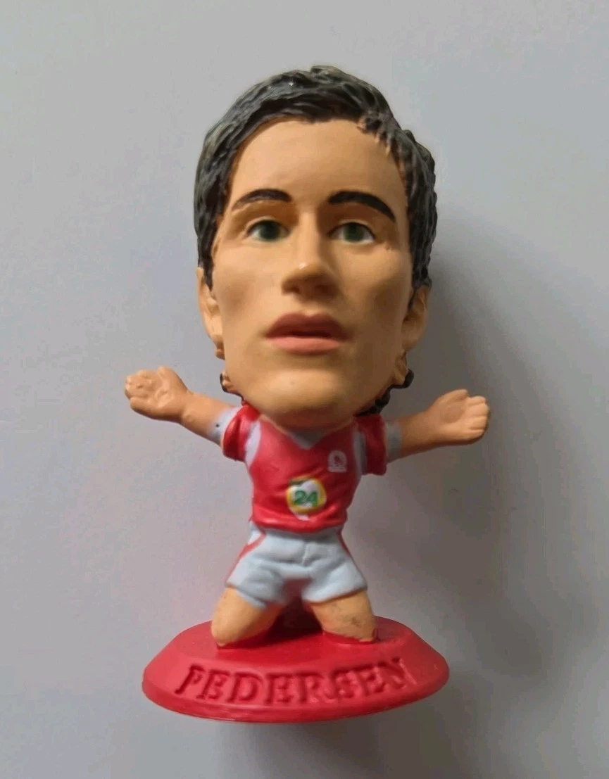 FIGURINE FOOTBALL CORINTHIAN G De But,Seaman,Zenga, Schumacher,Friedel