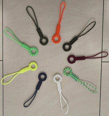Paracord Schlüsselanhänger Messerzieher (Handarbeit)