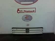 Calandre Peugeot 309