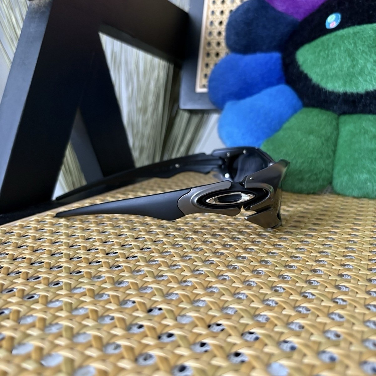 Plate Model Oakley Style sunglasses, Vintage style sports eye wear