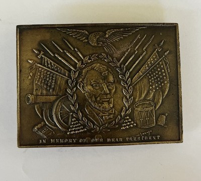 Vintage Abraham Lincoln In Memory Of Our Dear President Patriotic Belt Buckle