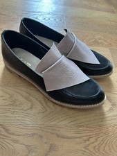 All Black brand "Flatbow Cowman" loafers size 7.5