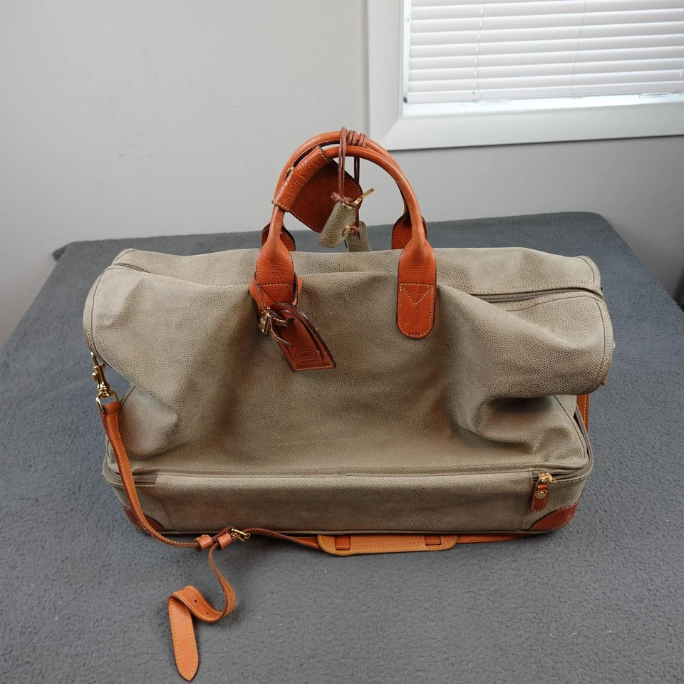 Bolsa de viagem BRIC'S feita na Itália acabamento em couro fim de semana cáqui bronzeado transporte viagem - Imagem 3 de 4