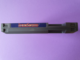 IRONSWORD: WIZARDS & WARRIORS 2 / Nintendo NES USA / Acclaim + Crystal Box