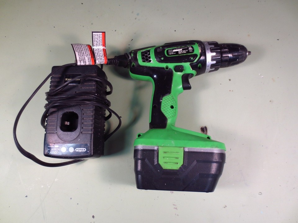 Kawasaki 19.2V Cordless Drill & Charger (For Repair Needs New Battery