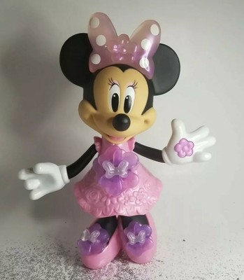 muñeca minnie mouse que canta