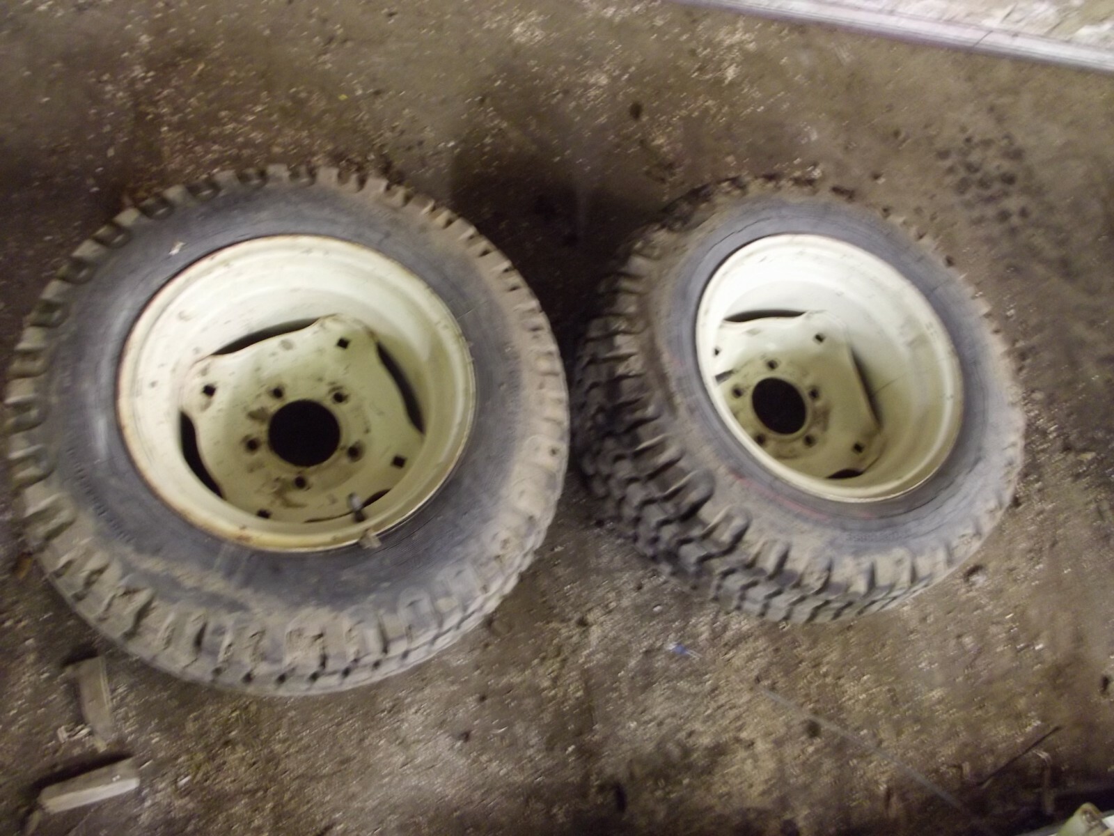 Cub Cadet 108 Pulling Tractor Rear Rims & Tire 23x8.5012 eBay