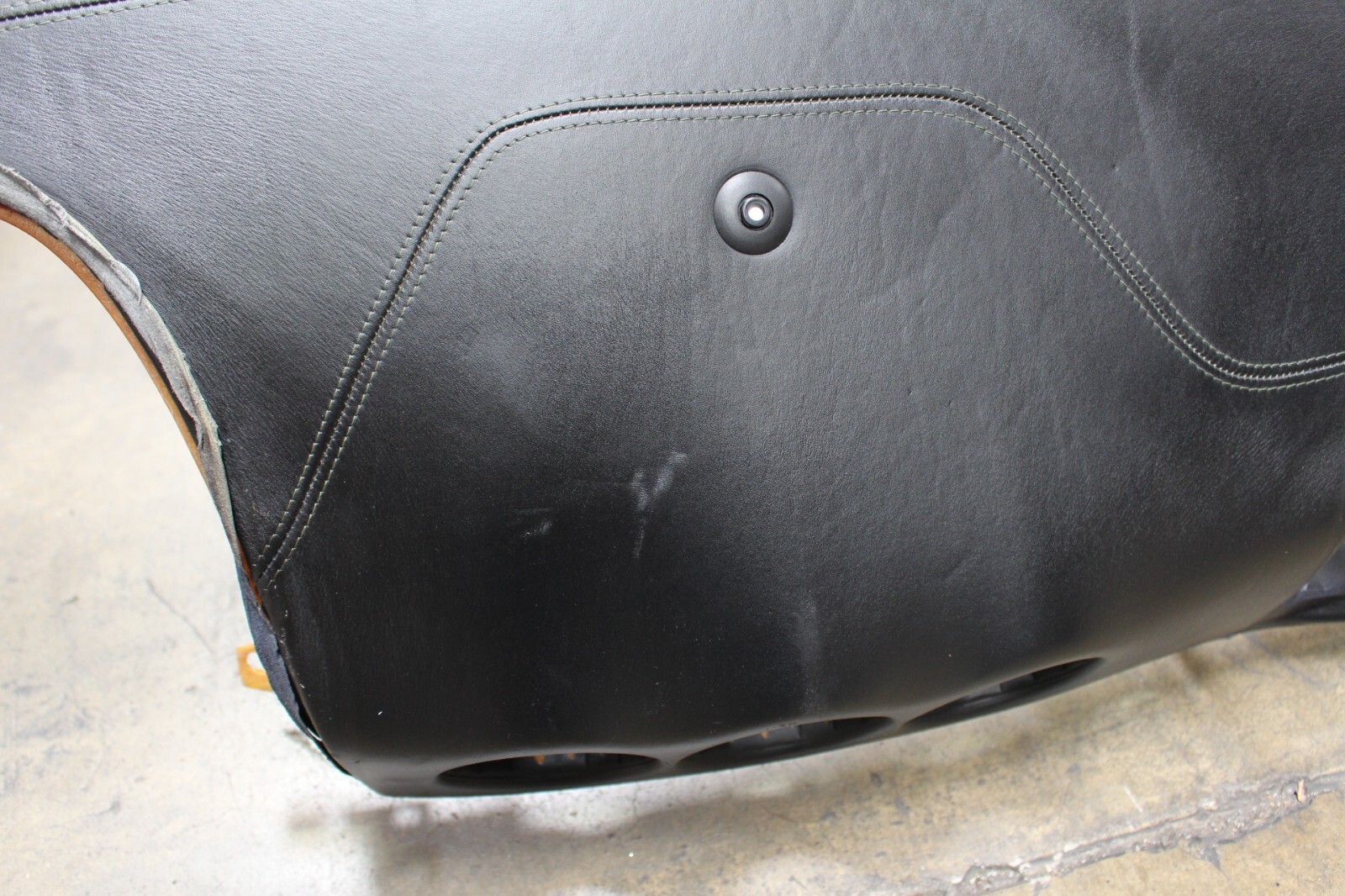 Ferrari 456, Dashboard, Chipped/Scuffed, Used, P/N 65289402