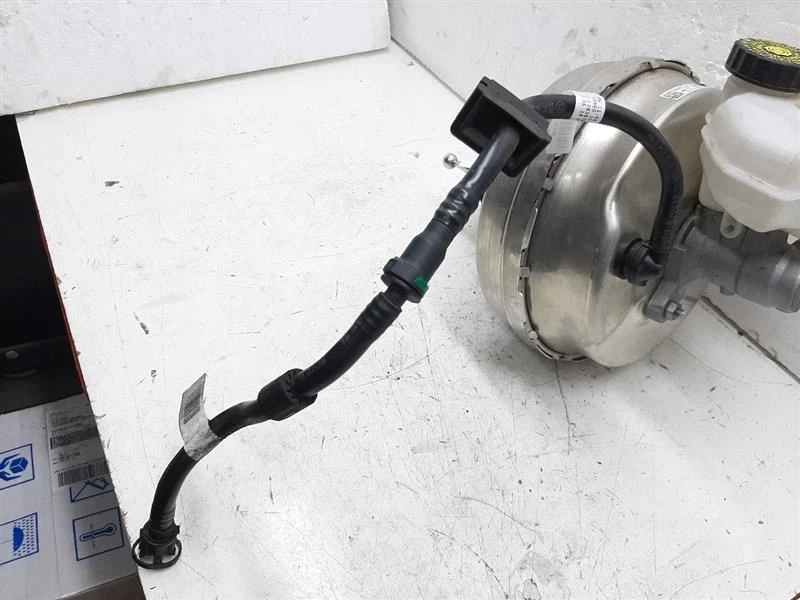 Potenciador de freno con freno deportivo para BMW 540i 18-19 34336874524 Foto 4 de 4