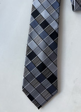 Kenneth Cole Reaction Neck Tie 100 Silk Grey/Blue/Black Perfect Cond Squares
