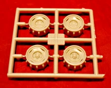 Moebius Models 66 Ford F-100 Stock Wheels 1/25